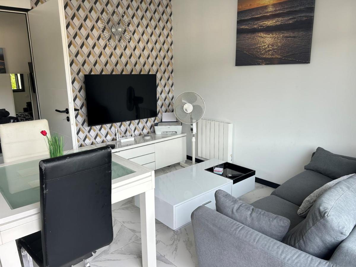 Dependance Region Bordelaise Apartment Saint-Loubes Luaran gambar